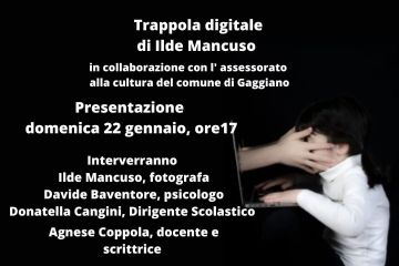 Presentazione della mostra fotografica Trappola Digitale